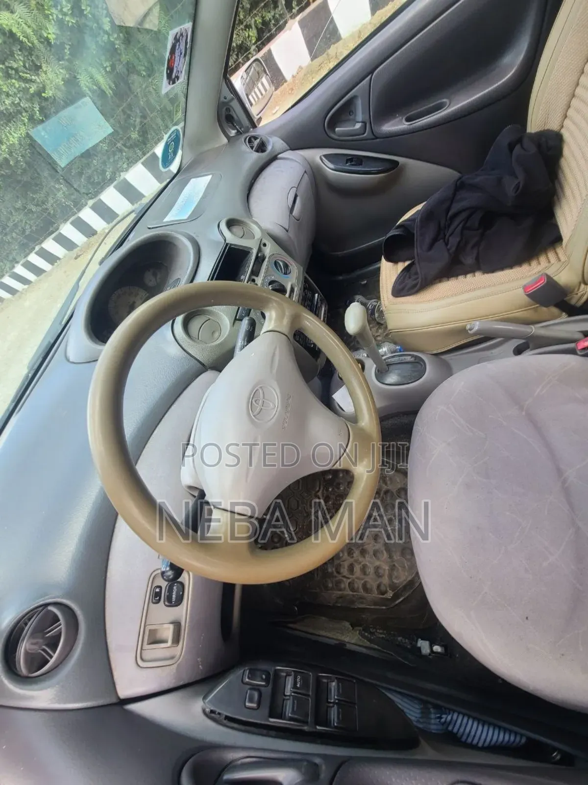 Toyota Platz 1.0 FWD 2001 Silver