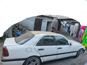 Mercedes-Benz C180 1995 White