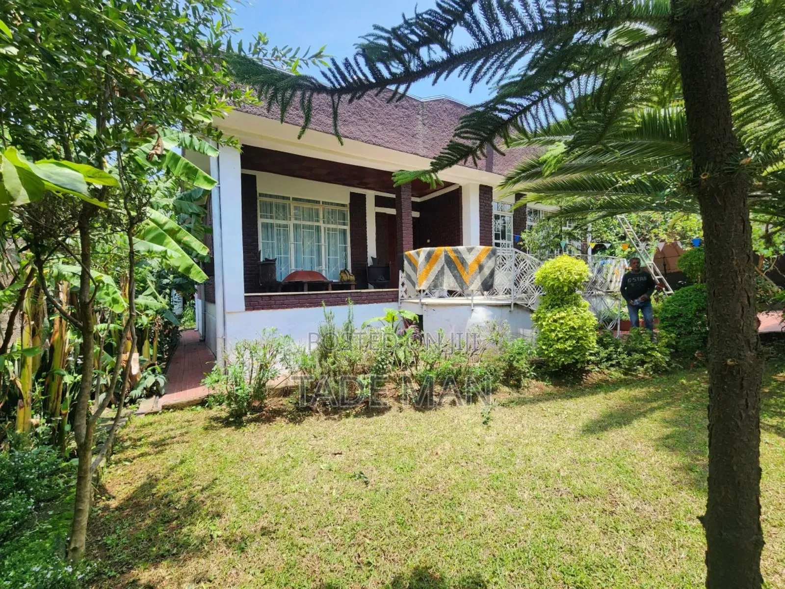 Bole Shala Gust House Gar for Sell