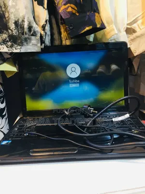 Laptop Toshiba dynaEdge DE-100 4GB Intel Core I3 HDD 256GB