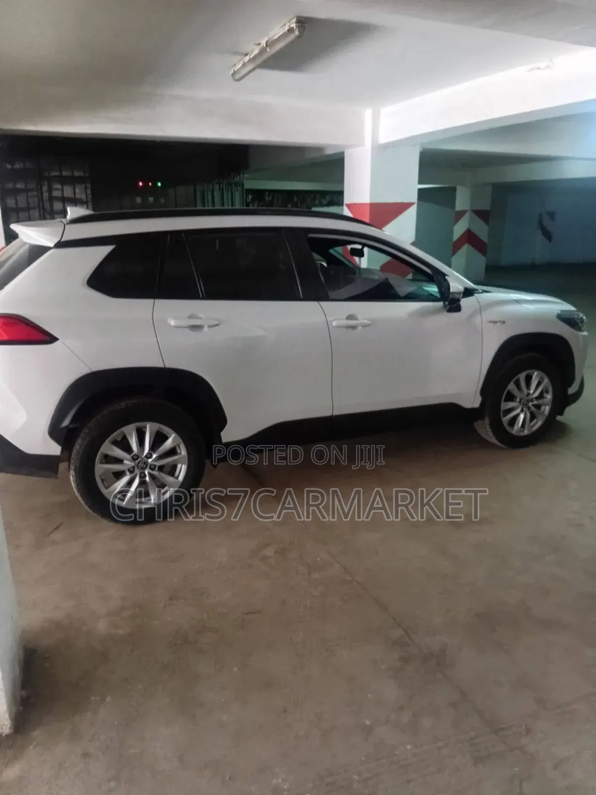 Toyota Corolla Cross Hybrid S AWD 2024 White