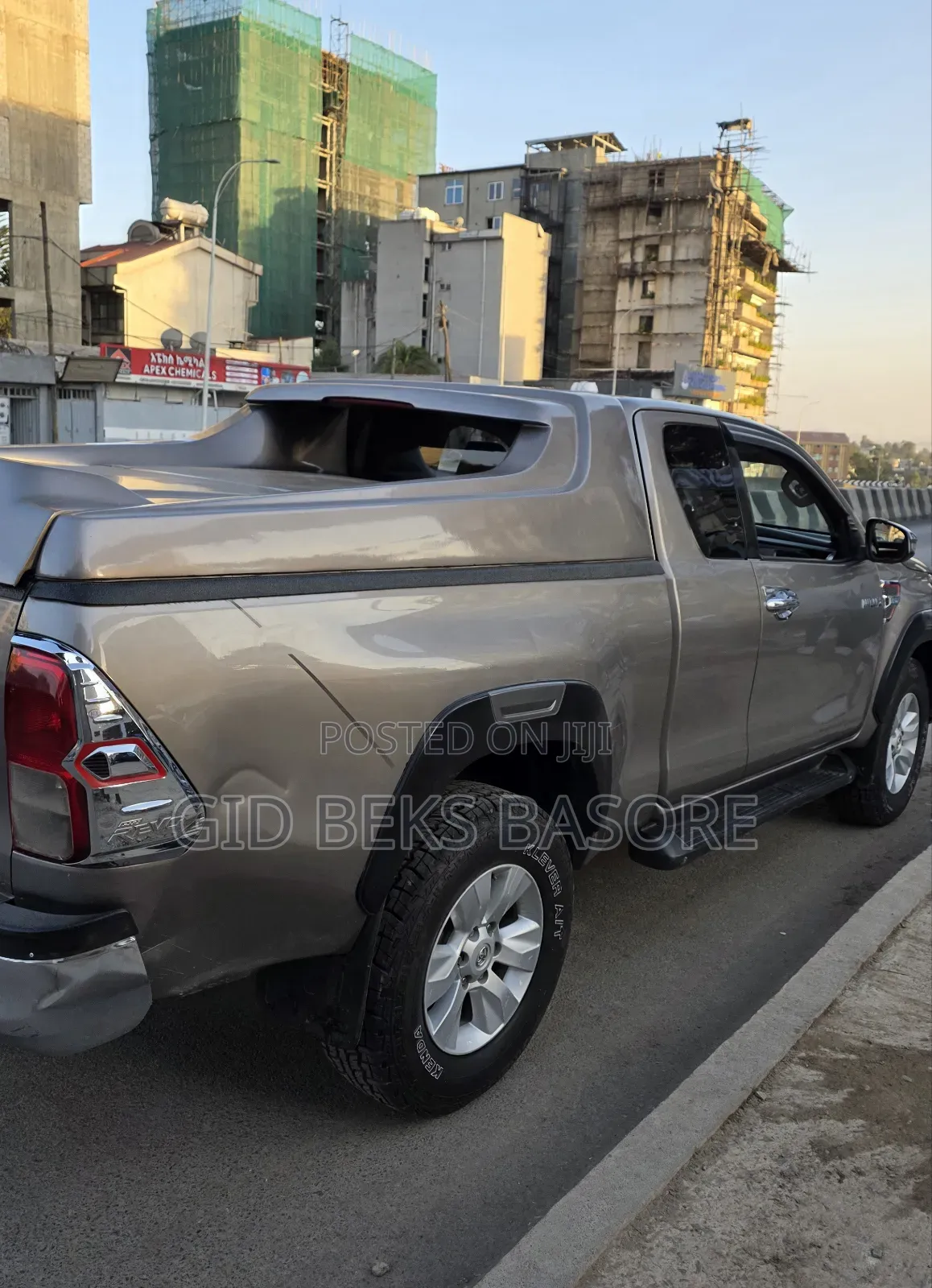 Toyota Hilux 2018 Gray