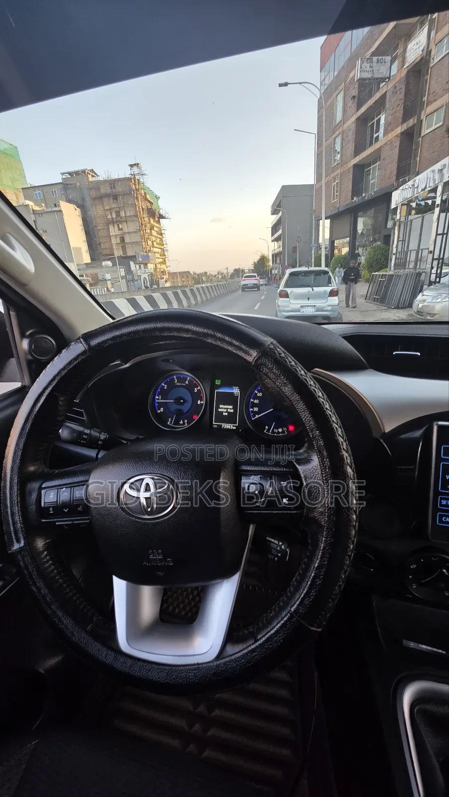 Toyota Hilux 2018 Gray