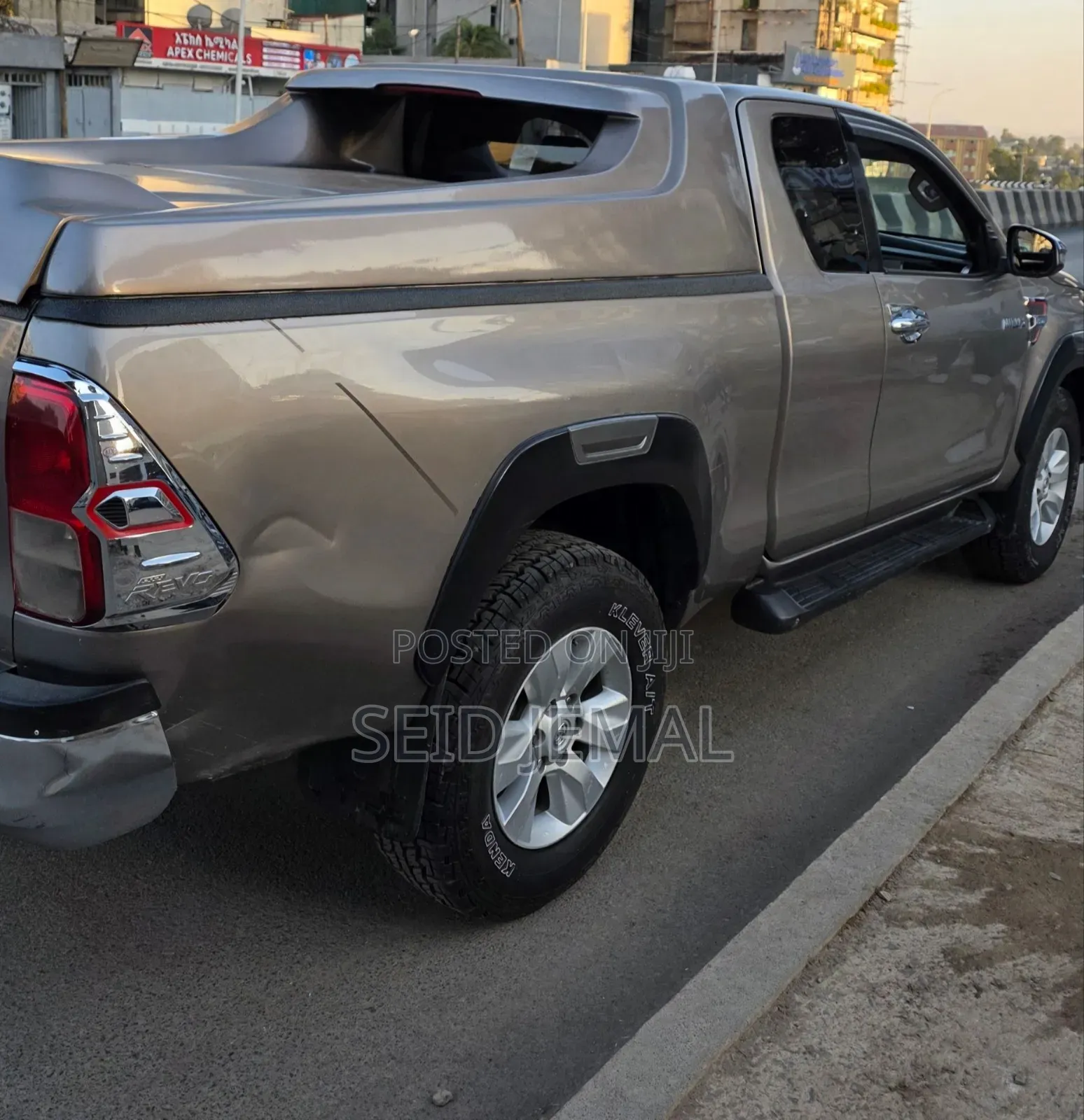Toyota Hilux 2018 Brown