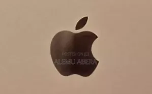 New Laptop Apple MacBook Air 2020 M1 8GB Intel Core i3 SSD 256GB