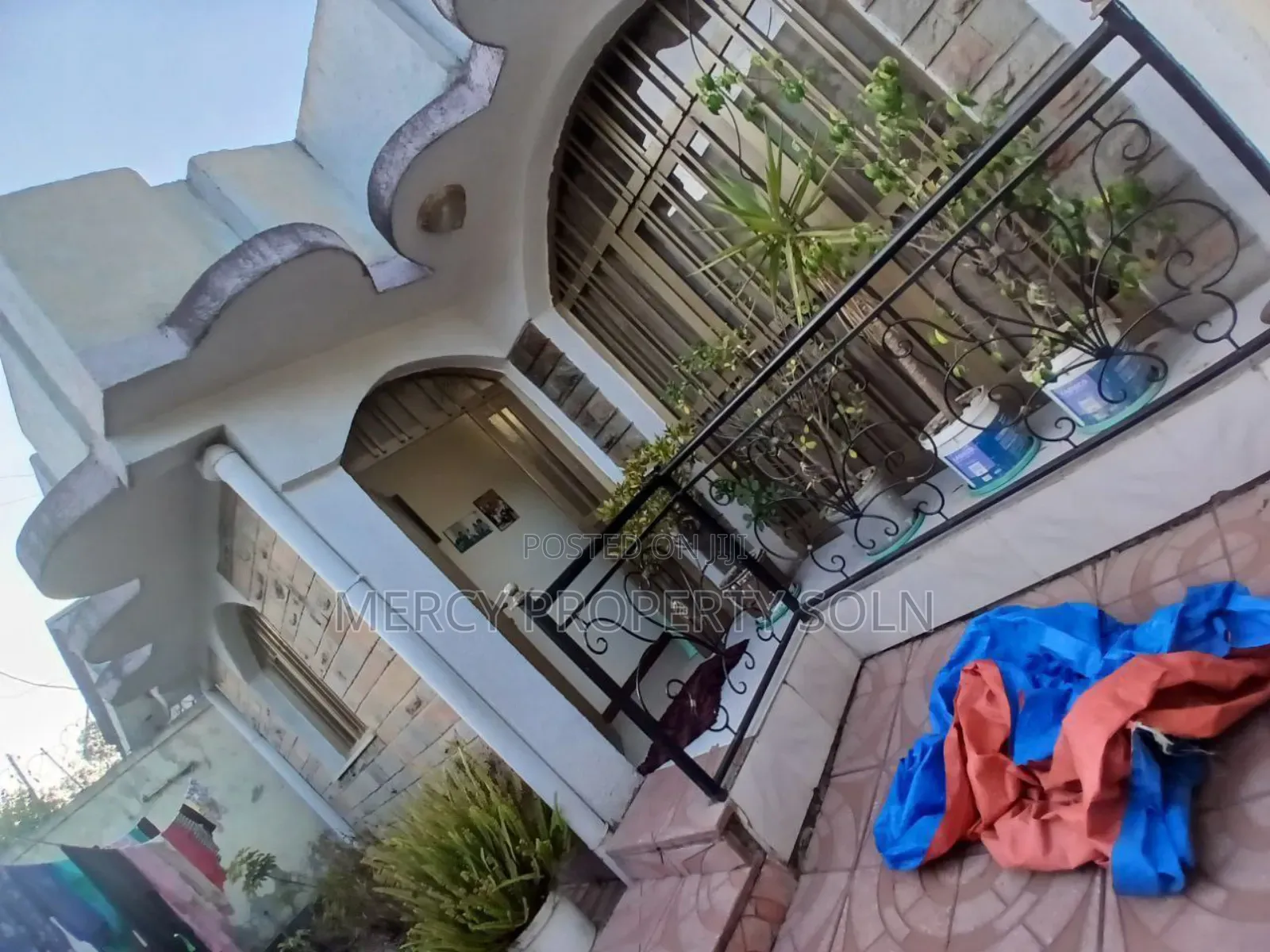 Furnished 4bdrm House in Bole for sale