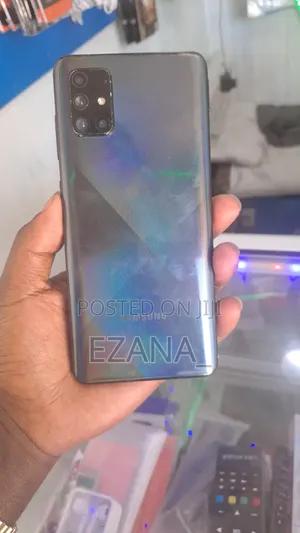 Samsung Galaxy A71 128 GB Blue