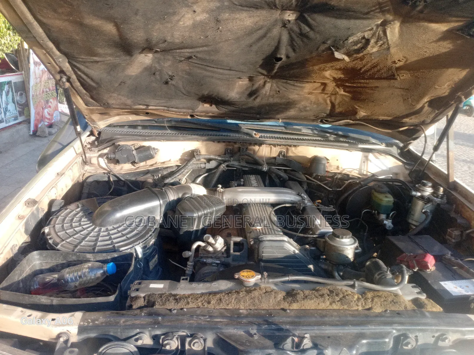 Toyota Land Cruiser 1998 Gold