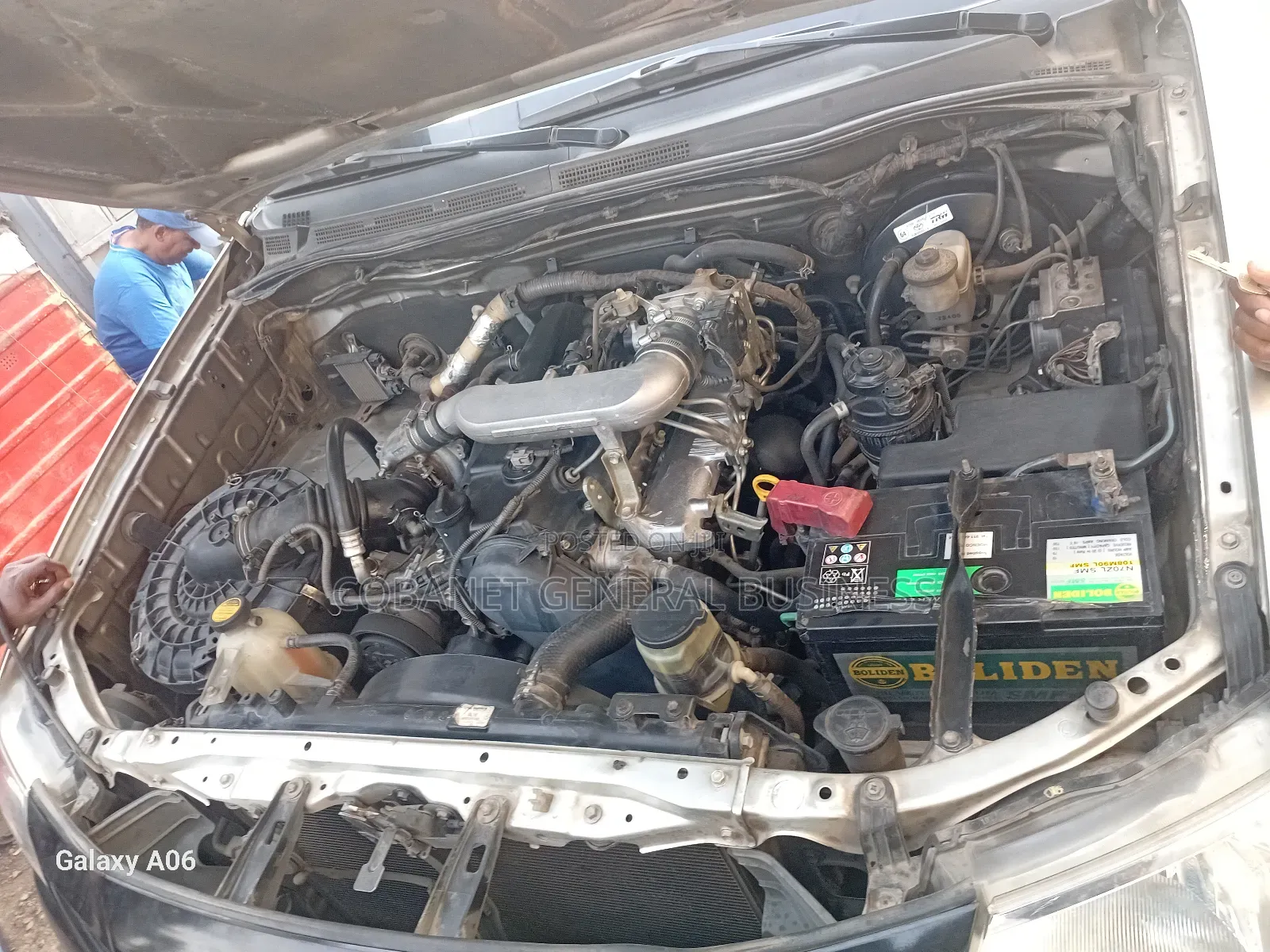 Toyota Hilux 2012 Silver