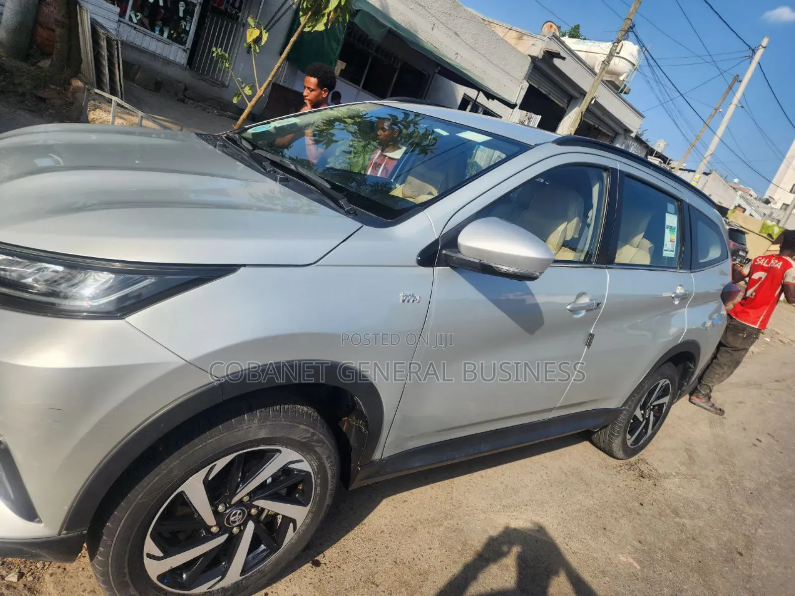 Toyota Rush 2020 Silver