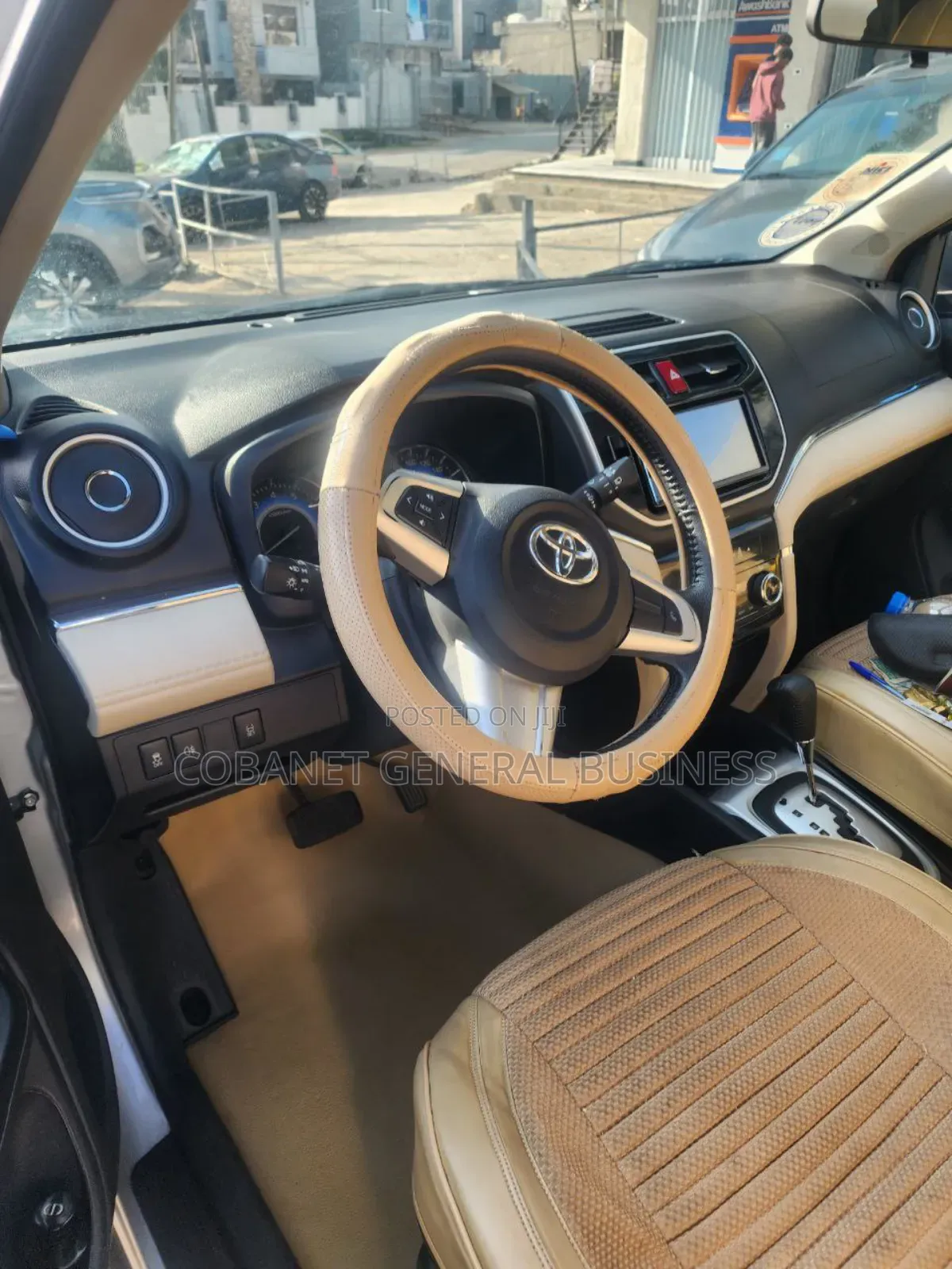 Toyota Rush 2020 Silver