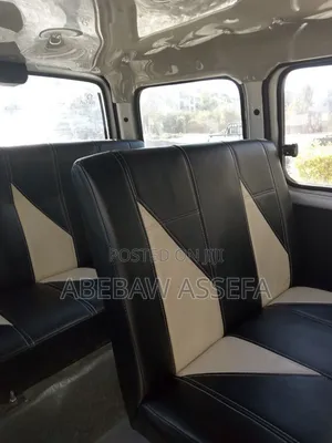 Suzuki APV Minibus 2025 Silver