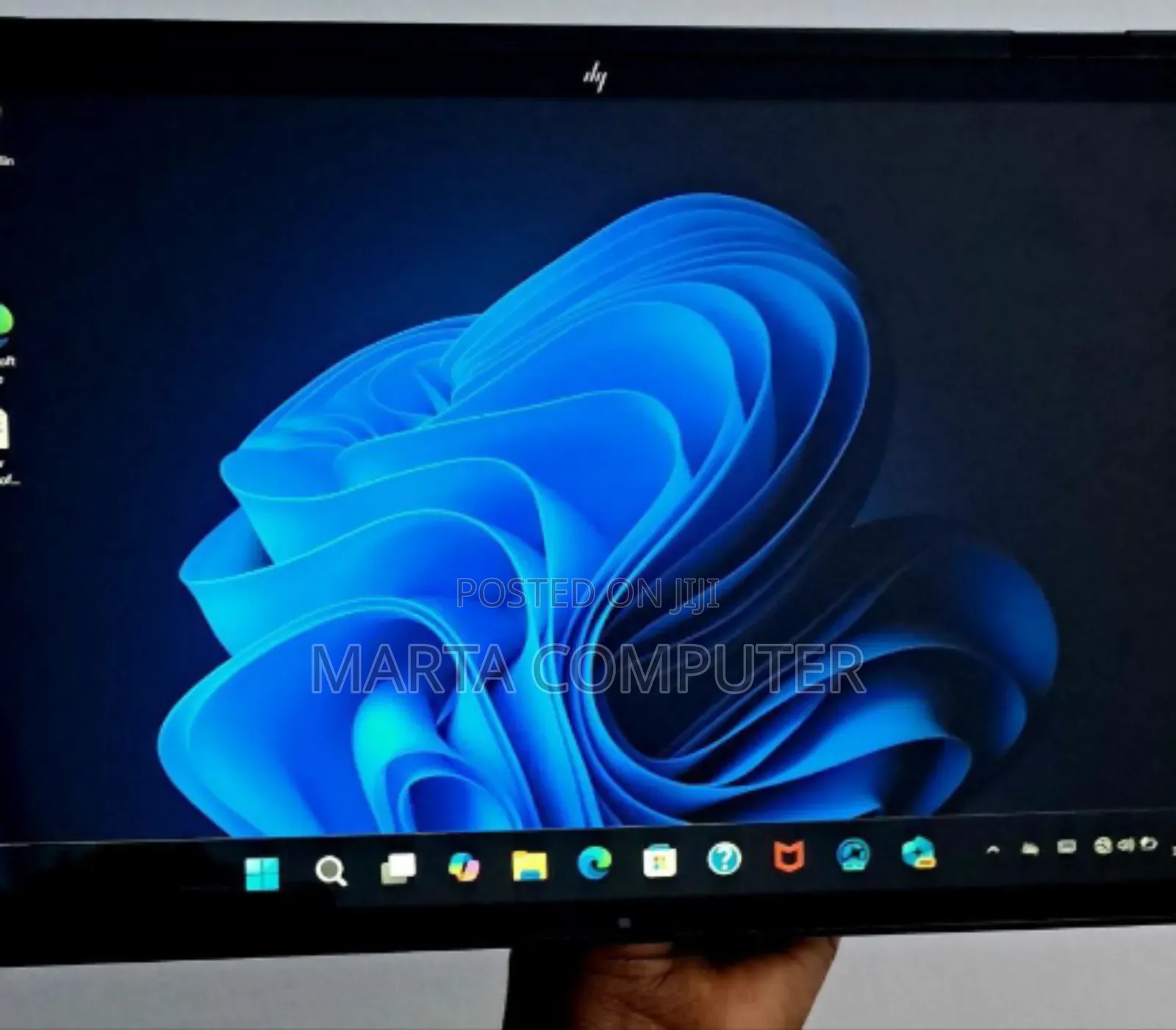 New Laptop HP OmniBook X Flip 14" 16GB Intel Core Ultra 7 SSD 1T