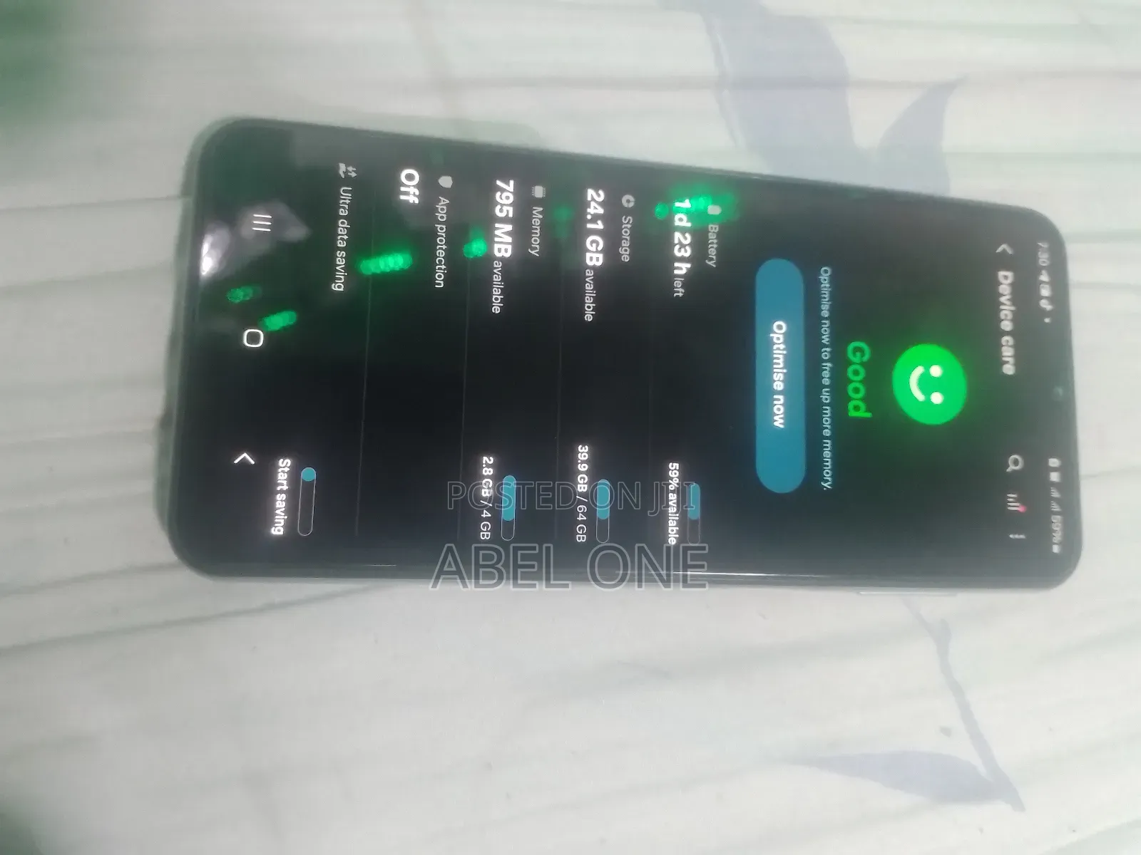 New Samsung Galaxy M13 64 GB Bronze