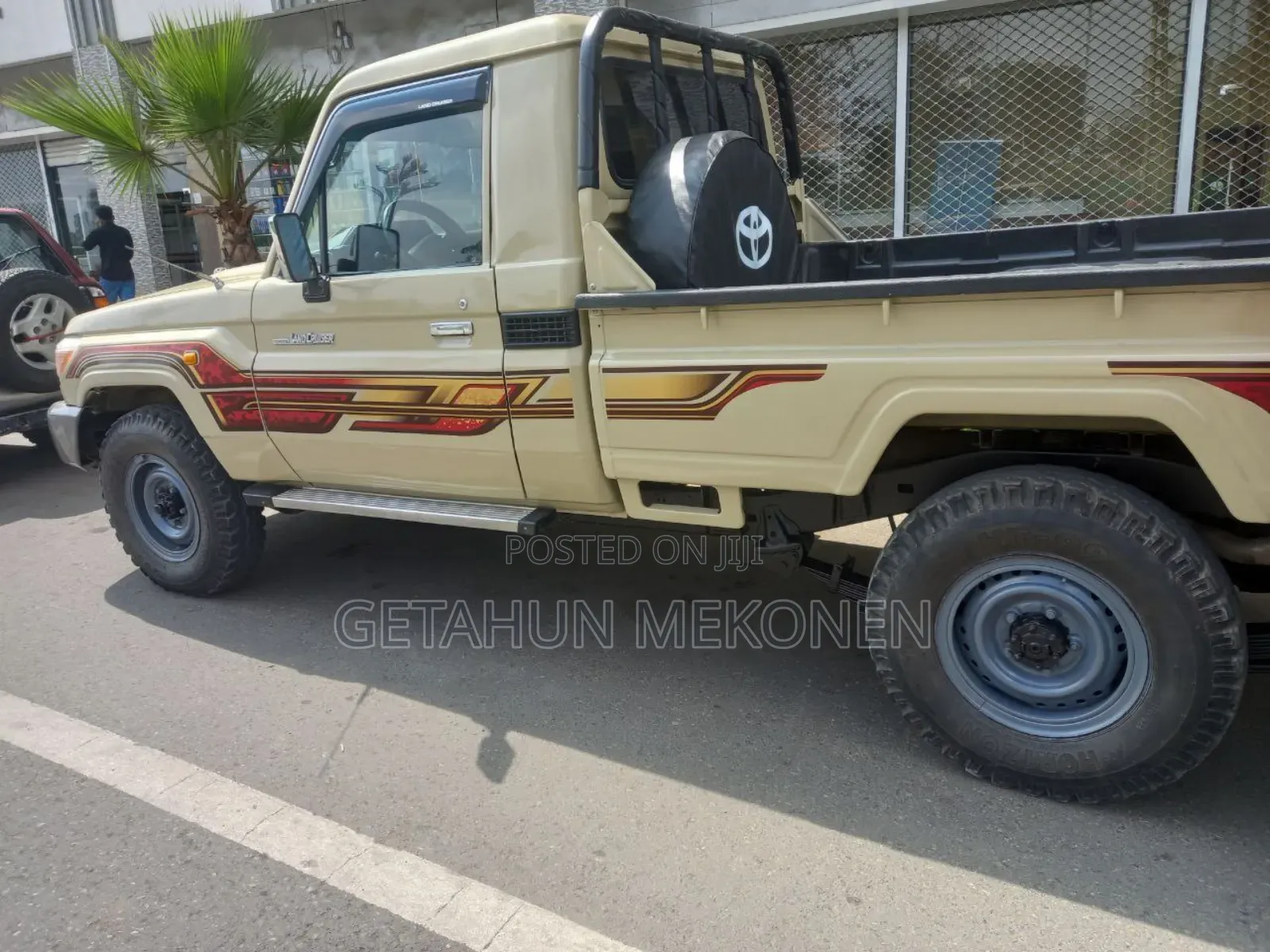 Toyota Land Cruiser 2009 Beige