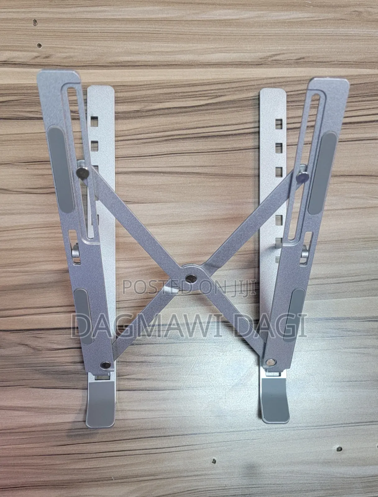 Aluminium Pc Stand