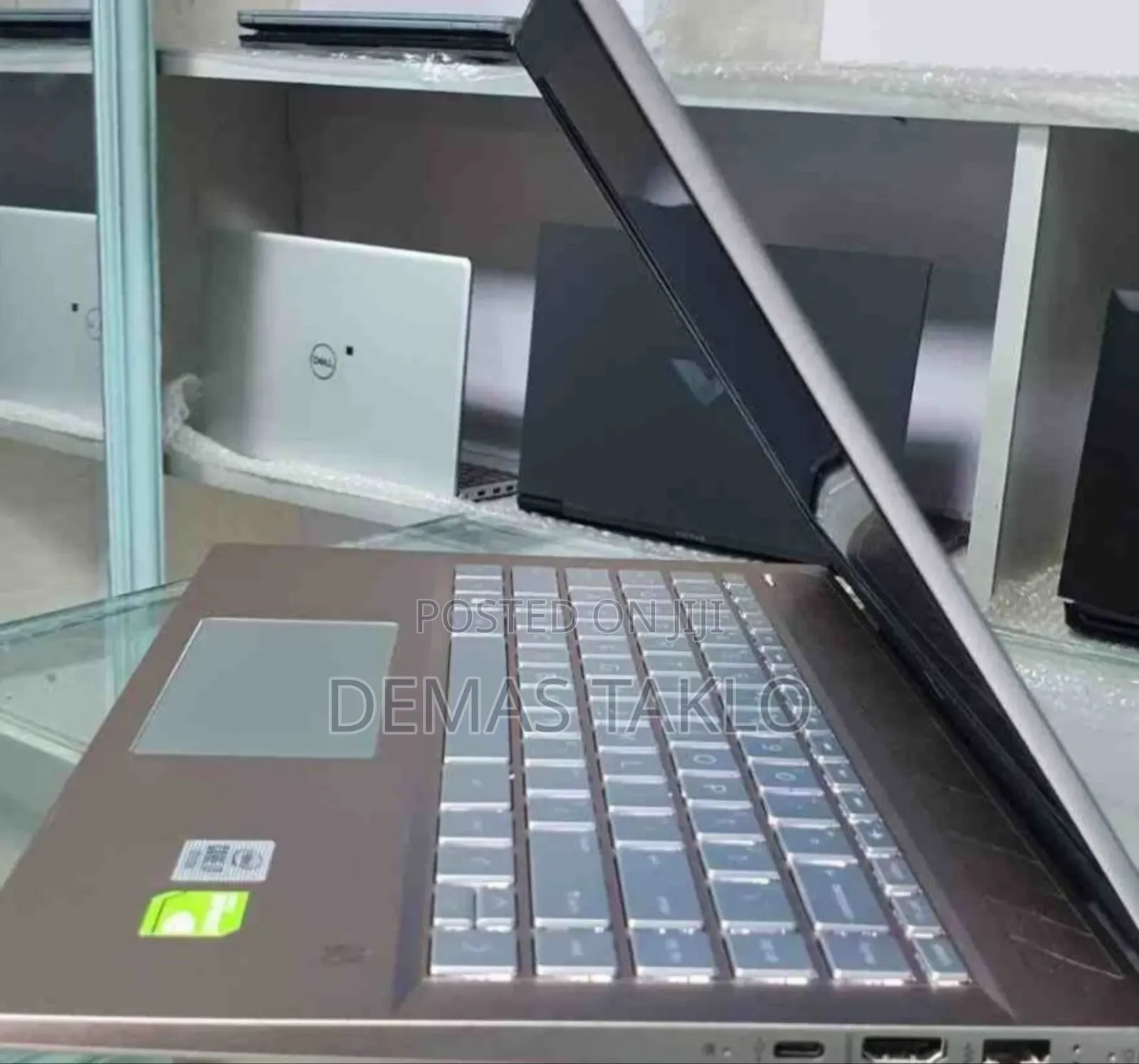 New Laptop HP Pavilion 10 16GB Intel Core I7 SSD 512GB