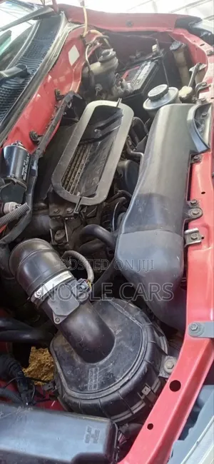 Toyota HiAce 2008 Red