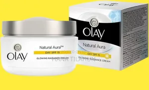 Olay Natural Aura Day SPF 15 Glowing Radiance Cream