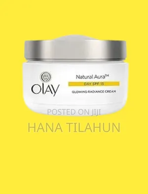 Olay Natural Aura Day SPF 15 Glowing Radiance Cream