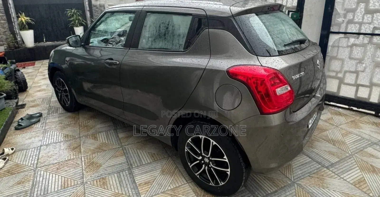 Suzuki Swift 2022 Black