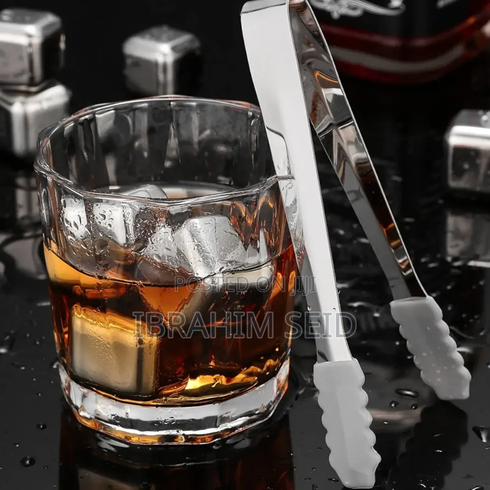 4 PCS Stainless Steel Ice Cubes, for Drinks መጠጥዎ ሳይበረዝ በጥልቁ ይቀዝቀዝ!