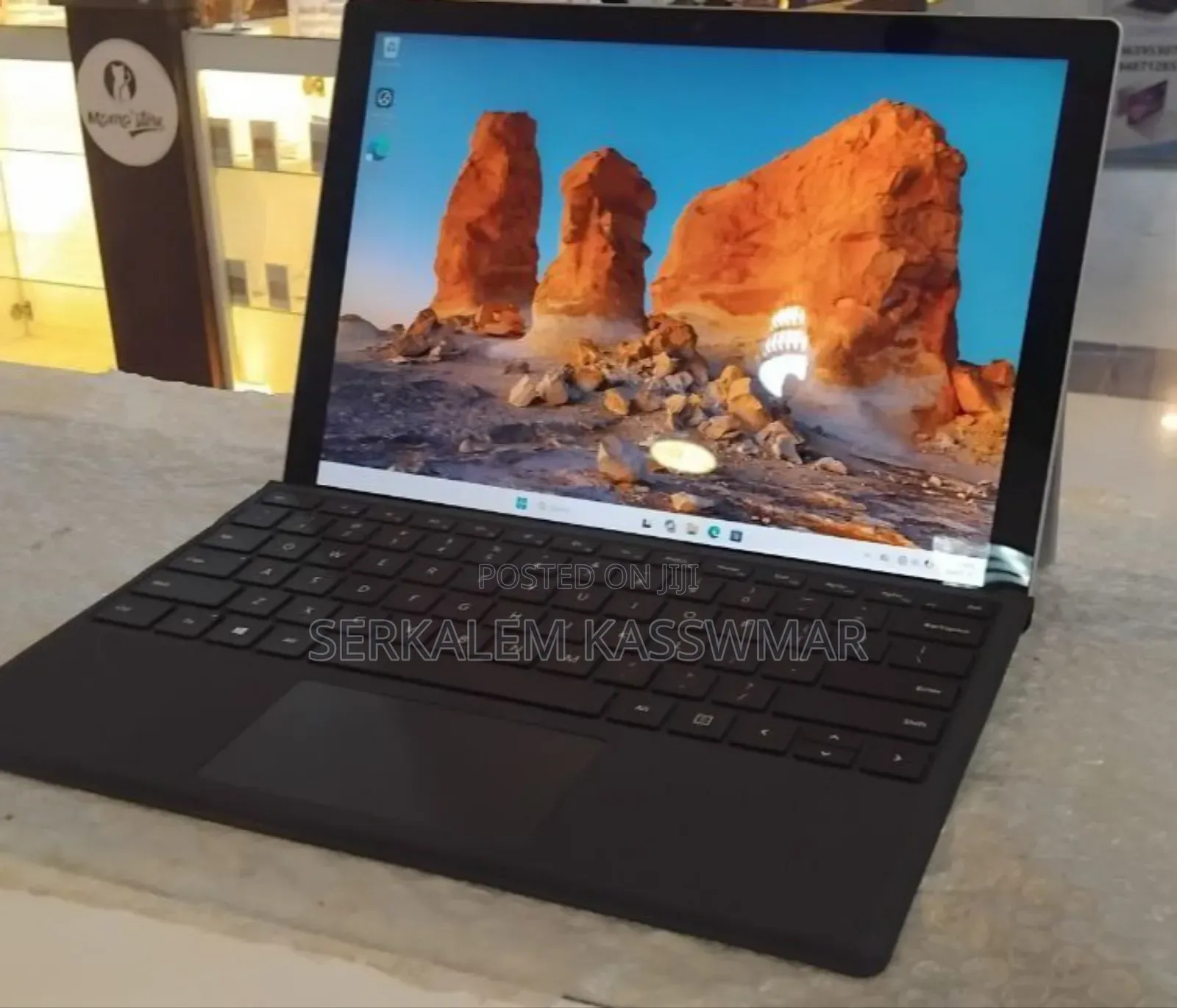 New Laptop Microsoft Surface Pro 7 16GB Intel Core I7 SSD 256GB