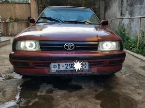 Toyota Carina 1.6 AWD Sedan 1991 Red