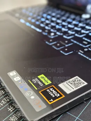 New Laptop Lenovo Legion 5 16GB AMD Ryzen 7 SSD 512GB