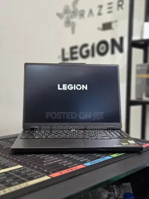 New Laptop Lenovo Legion 5 16GB AMD Ryzen 7 SSD 512GB