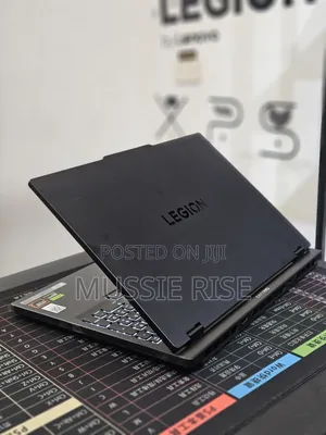 New Laptop Lenovo Legion 5 16GB AMD Ryzen 7 SSD 512GB