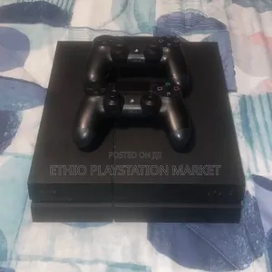 Playstation 4 Slim Jealbreak Full Items With 2 Joystick