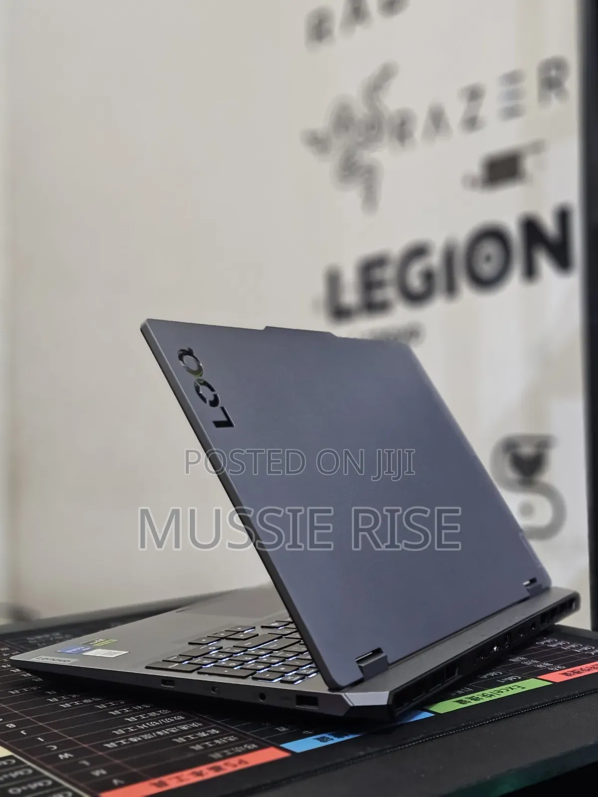 New Laptop Lenovo LOQ 15IRH8 16GB Intel Core I5 SSD 512GB