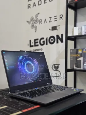 New Laptop Lenovo LOQ 15IRH8 16GB Intel Core I5 SSD 512GB