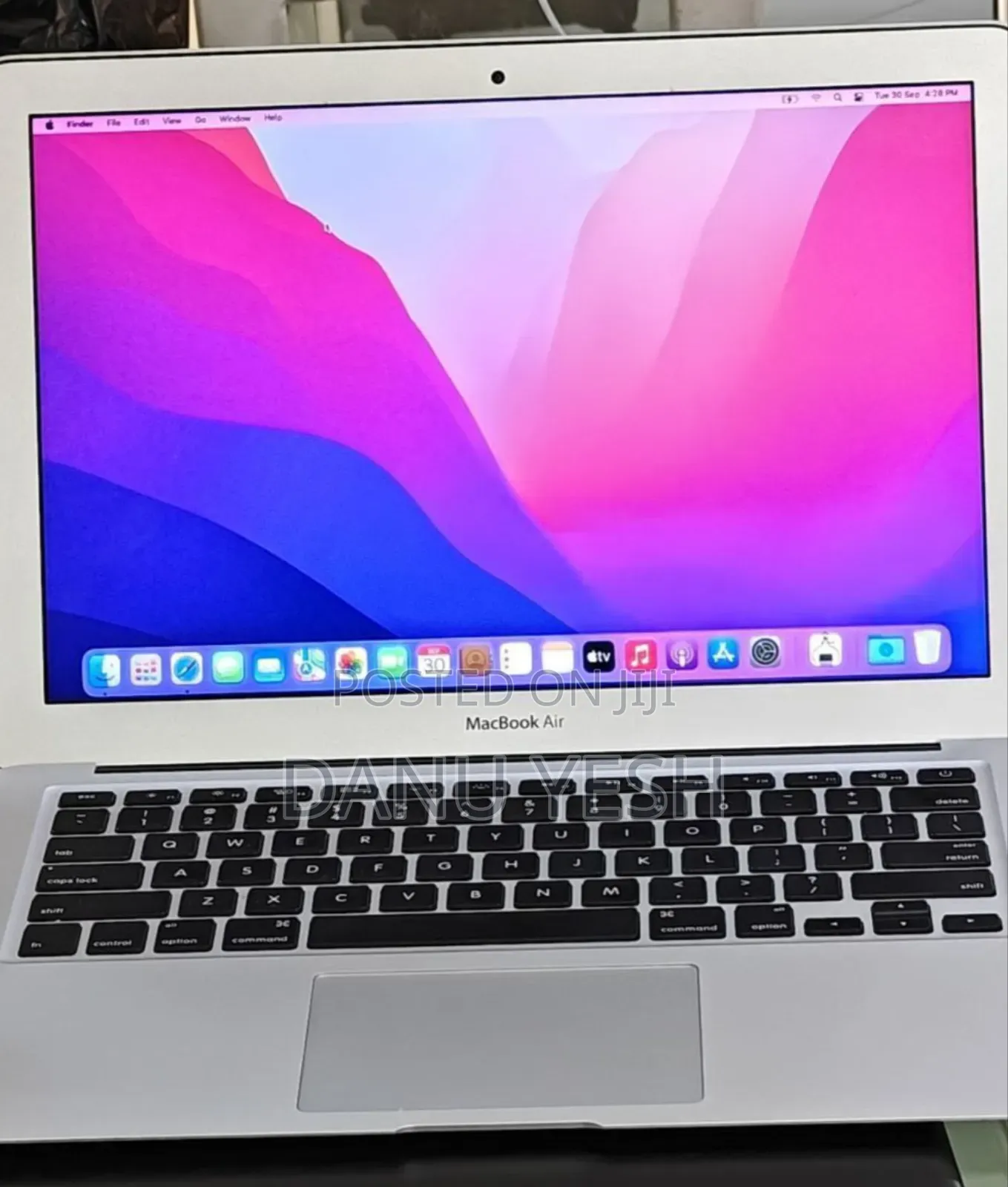New Laptop Apple MacBook Air 2017 8GB Intel Core I5 SSD 256GB