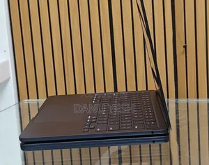 New Laptop Apple MacBook Air 2025 M4 13-Inch 8GB Apple M4 SSD 256GB