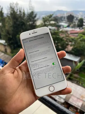 Apple iPhone 8 64 GB White