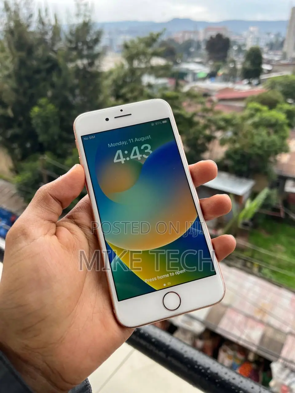 Apple iPhone 8 64 GB White