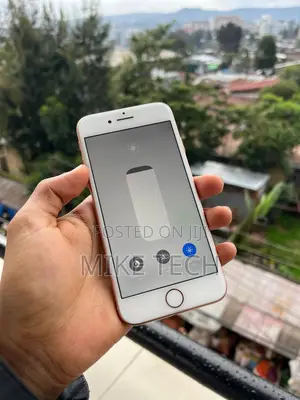 Apple iPhone 8 64 GB White