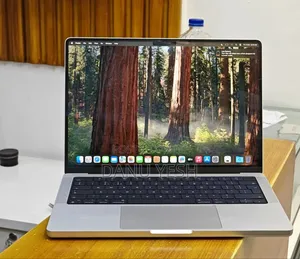 New Laptop Apple MacBook Pro 16GB Apple M1 Pro SSD 1T