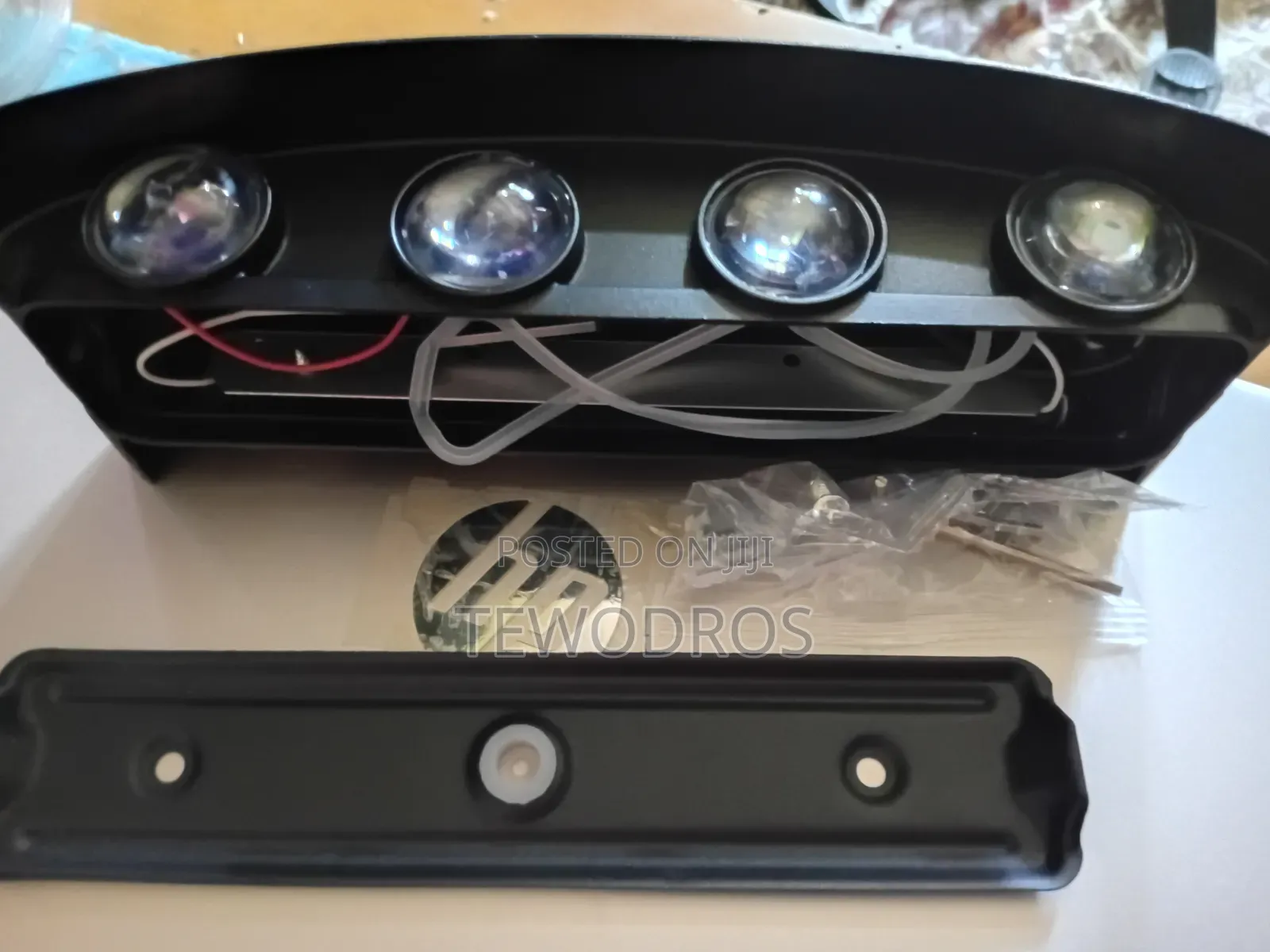 Gloastar ባለ 4 አይን ዘመናዊ የኮሪደር እና የፋሳድ መብራት (Waterproof Led Wall Light)