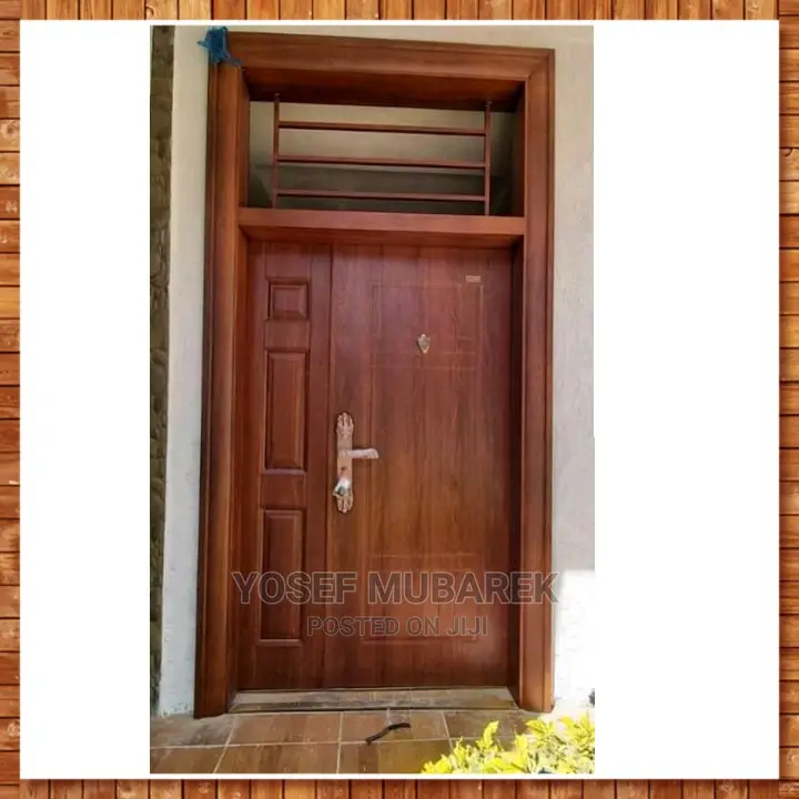 ውብ ጠንካራ በር