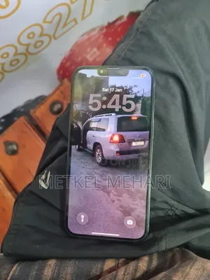 Apple iPhone 13 128 GB