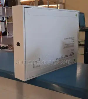 New Laptop Apple MacBook Air 2025 M4 15-Inch 16GB Apple M4 SSD 512GB