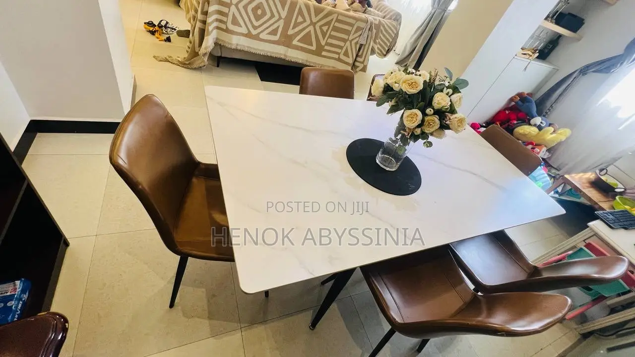 Dinning Table