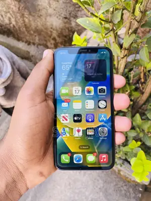 Apple iPhone X 64 GB Black