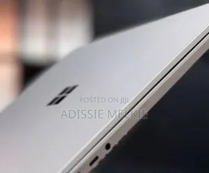 New Laptop Microsoft Surface Go 8GB Intel Core I5 SSD 256GB