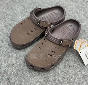 Original Crocs Sandals – Comfortable, Lightweight Durable