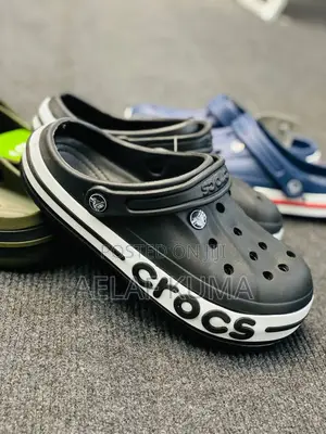 Original Crocs Sandals – Comfortable, Lightweight Durable