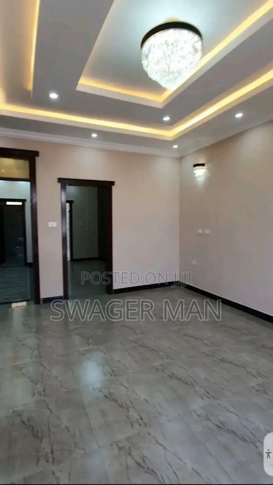 Furnished 9bdrm Townhouse/Terrace in Ayat Compaund, Yeka for sale